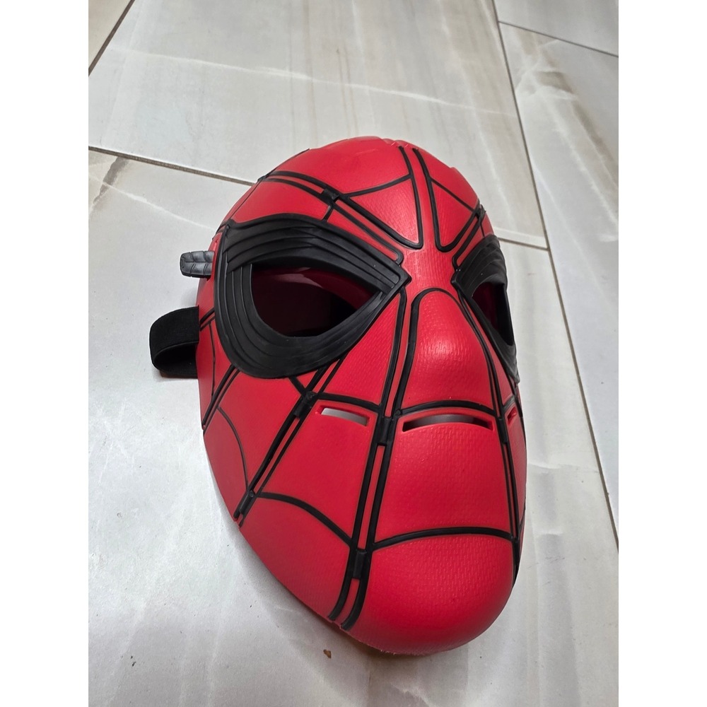 Marvel Spider-Man Mask Hasbro 2021 Red Black Cosplay Superhero F0234 Toy Mask